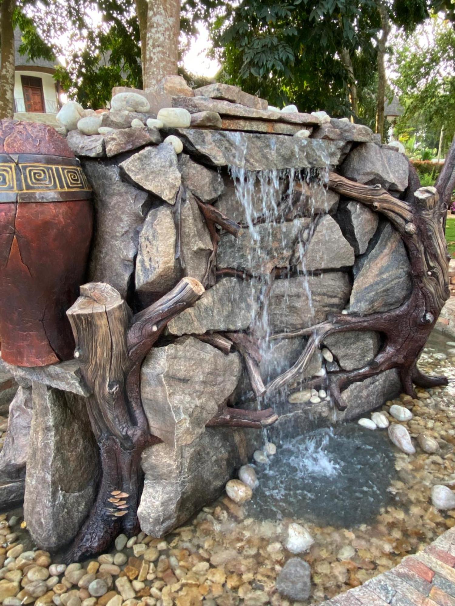 Forest Park Resort Buloba ภายนอก รูปภาพ